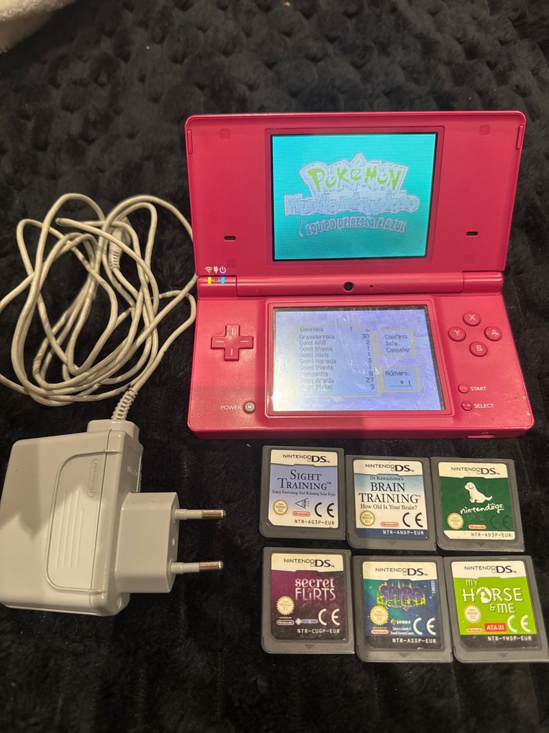 Nintendo DS Rosa con 7 juegos
