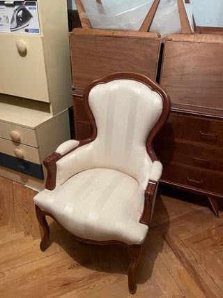 Butaca de habitación tela y madera