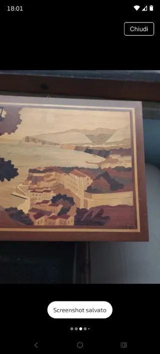 Quadro in legno intarsiato vintage