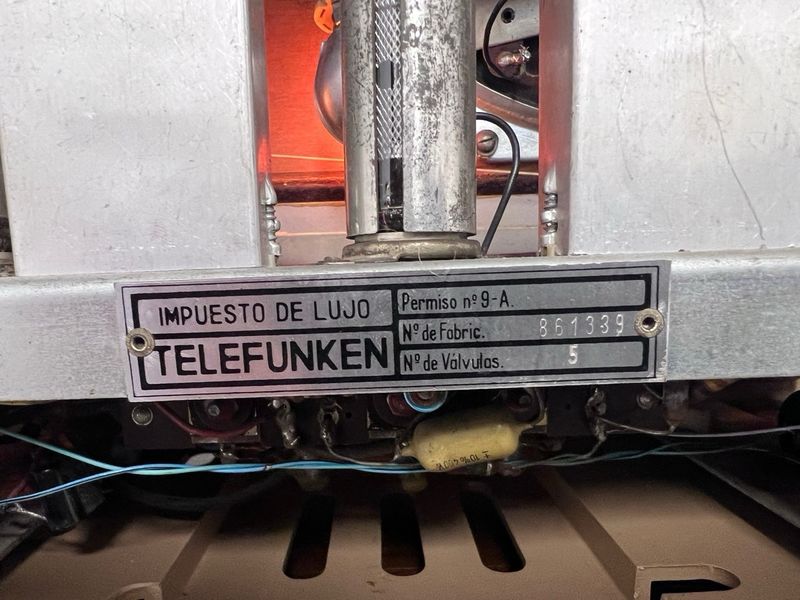 Radio Telefunken Serenata FM U-2426 afbeelding 4
