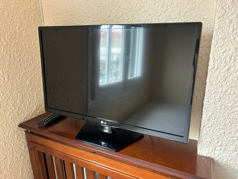 Telefunken TV LCD 32" afbeelding 3