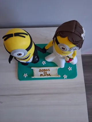 Pareja Minions Novios Tarta Bodas de Plata