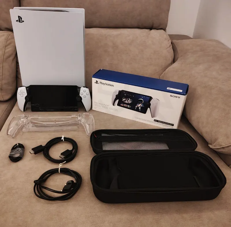 Consola PS5 digital y PS Portal