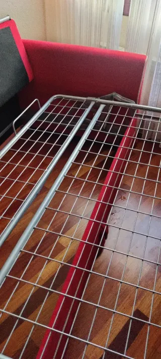 Sofá Cama Tela Rojo Seminuevo