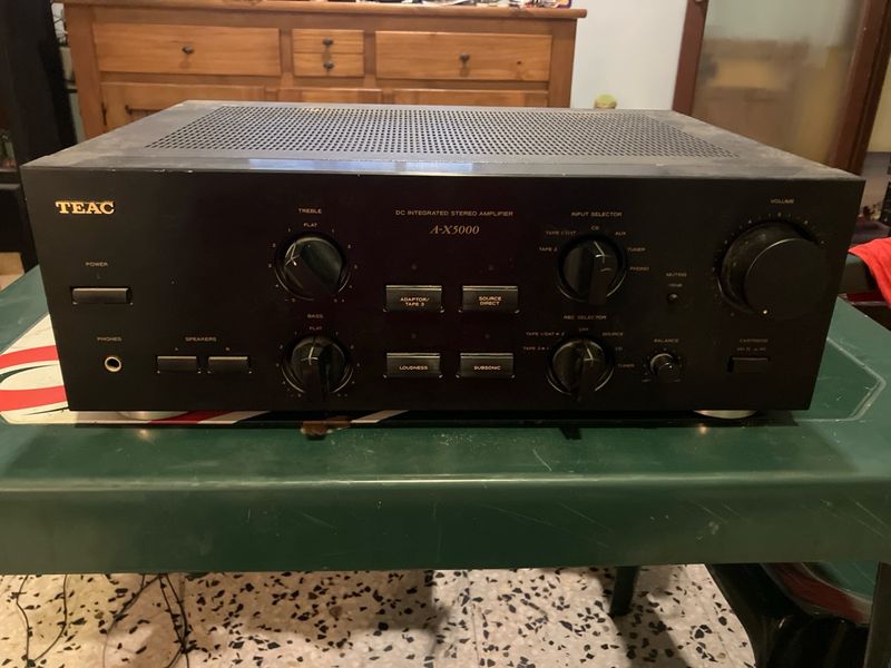 Amplificador Estéreo Integrado TEAC A-X5000