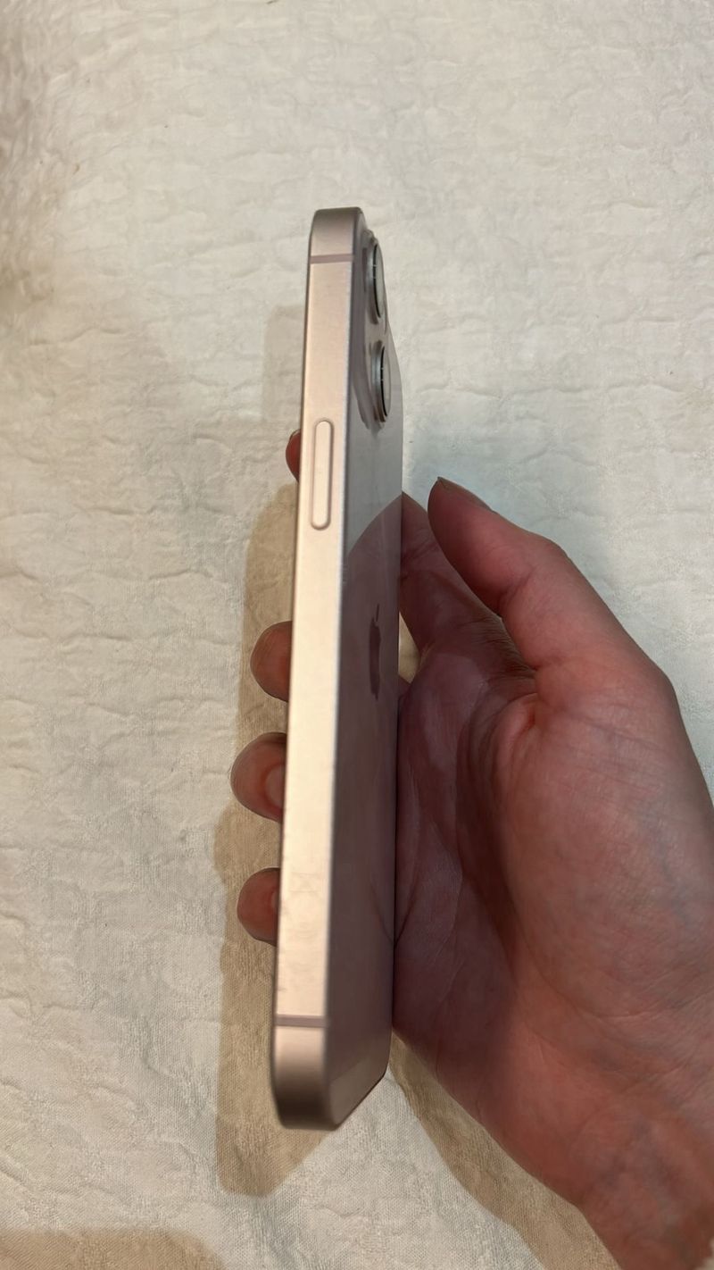 iPhone 13 256GB Rosa afbeelding 2