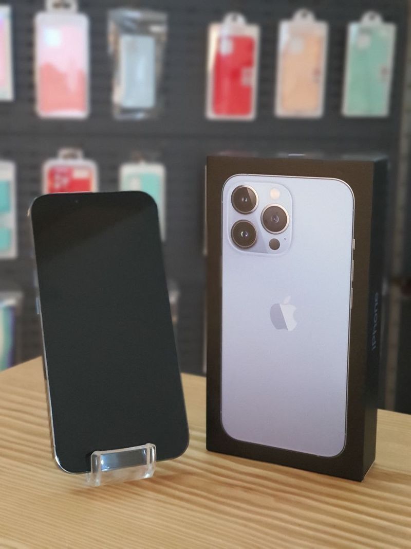 IPHONE 13 PRO 256GB AZUL 100% BATERIA afbeelding 2