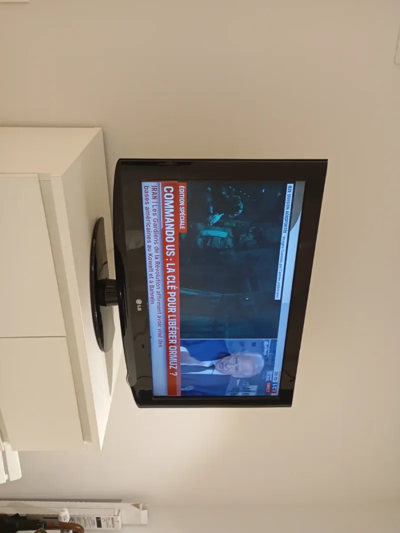 TV LG 32 Funcional (Sin Mando) afbeelding 4
