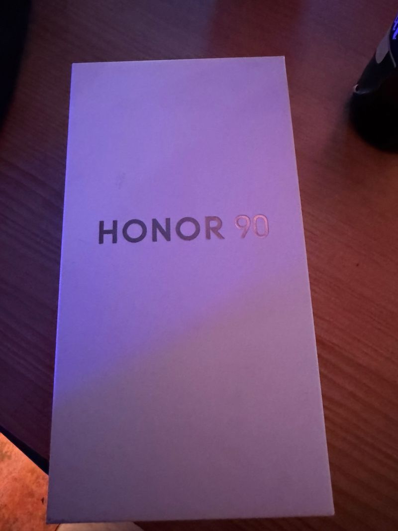 Honor 90 Caja