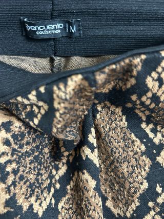 Pantalón estampado animal print