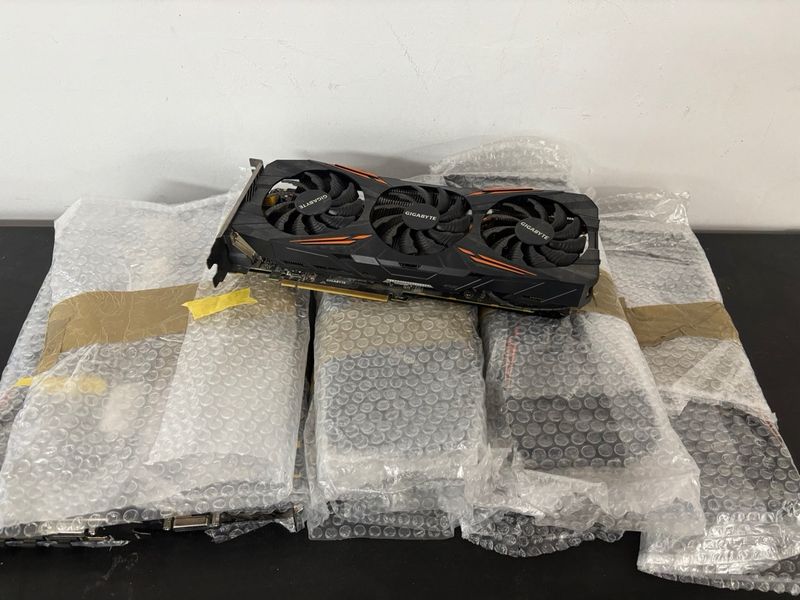 Lote 10 graficas GTX 1070 Gigabyte