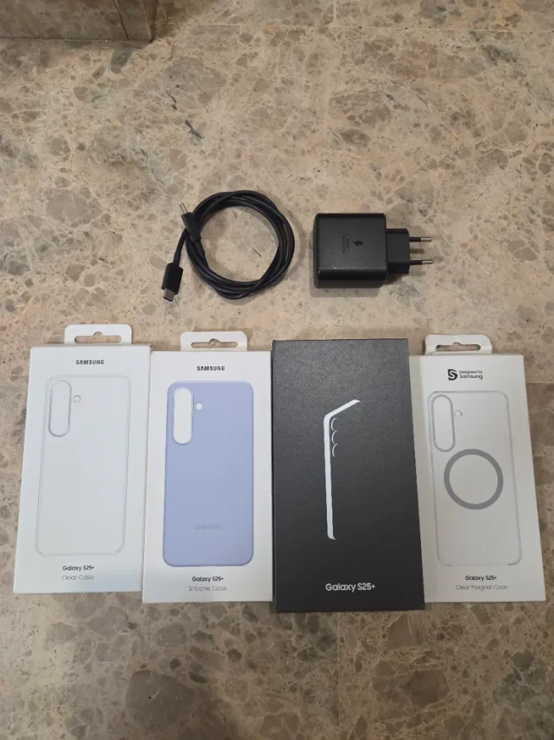 Samsung Galaxy S25+ Fundas y Cargador