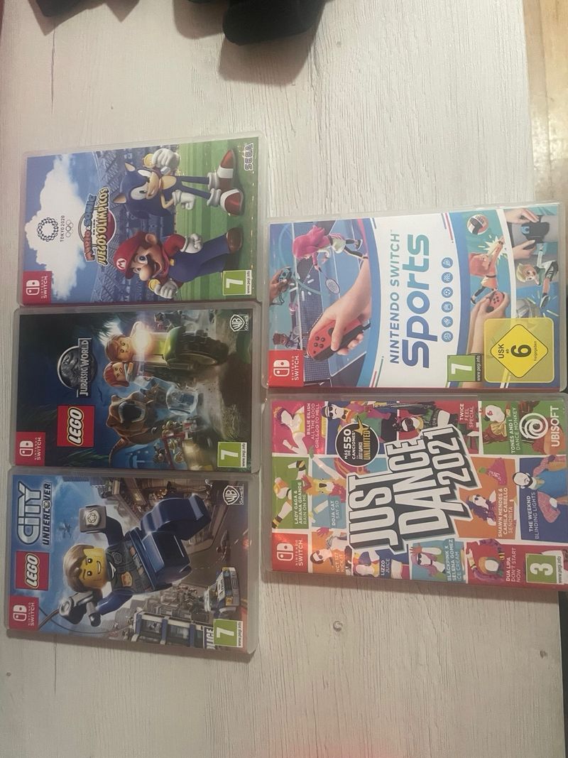 Nintendo Switch Azul/Rojo + Accesorios afbeelding 3