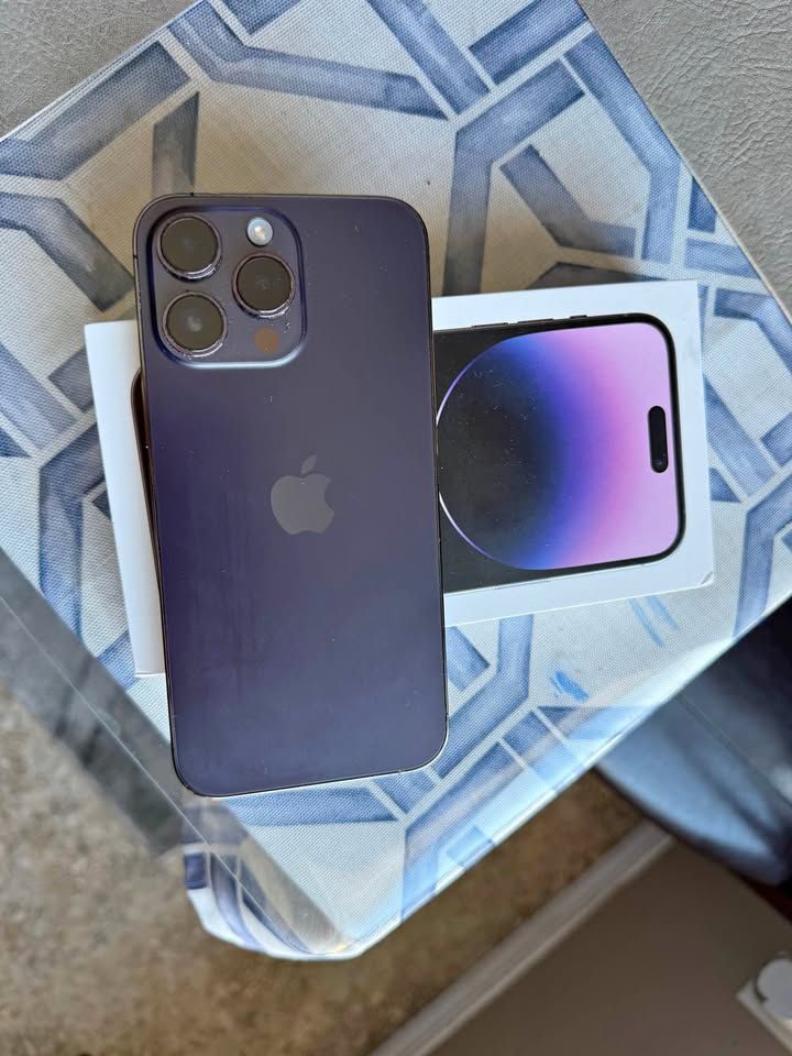 iPhone 14 Pro Max Morado afbeelding 2