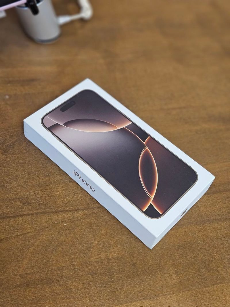 IPHONE 16 PRO MAX 256GB DESERT (SIN ACTIVAR) afbeelding 4