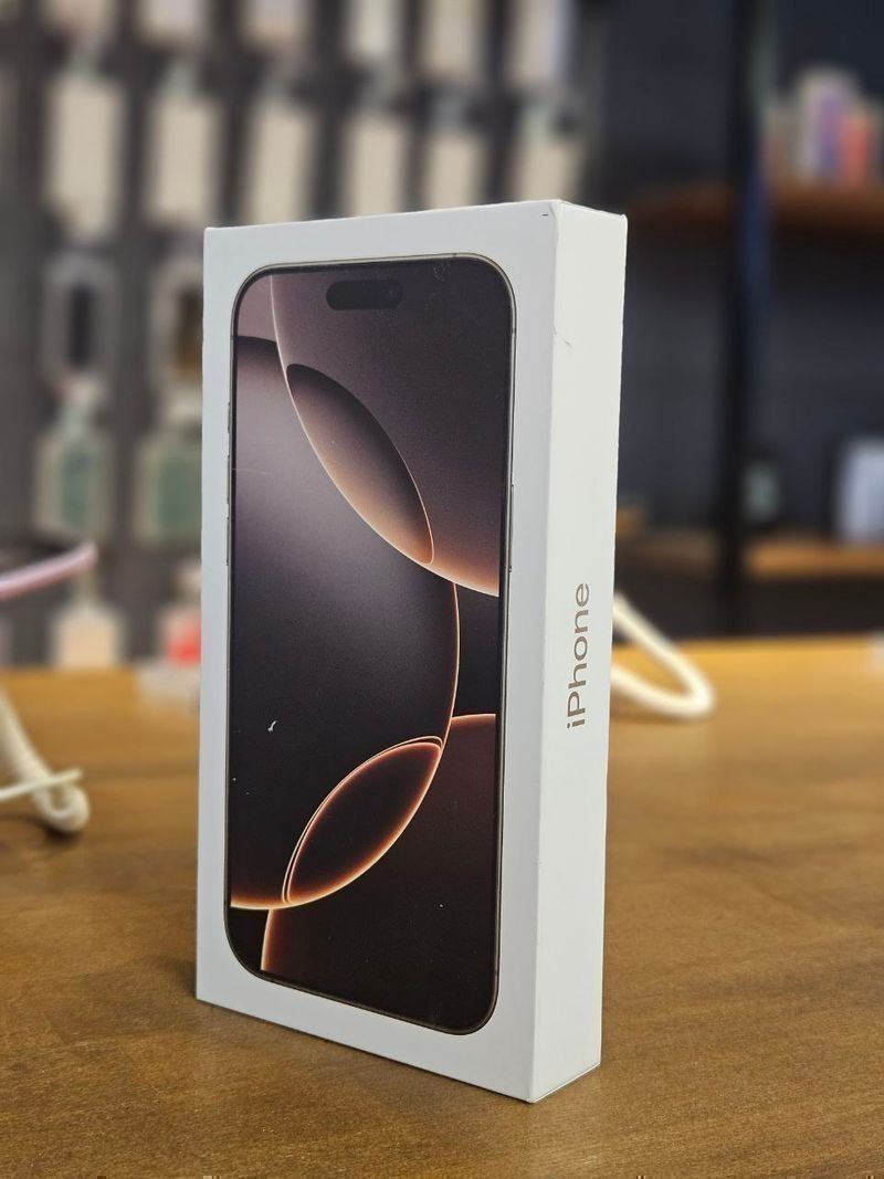 IPHONE 16 PRO MAX 256GB DESERT (SIN ACTIVAR) afbeelding 3