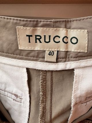 Bermudas verdes Trucco