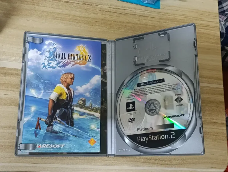 Lote Final Fantasy X PS2 y FF VII Remake PS4 afbeelding 4