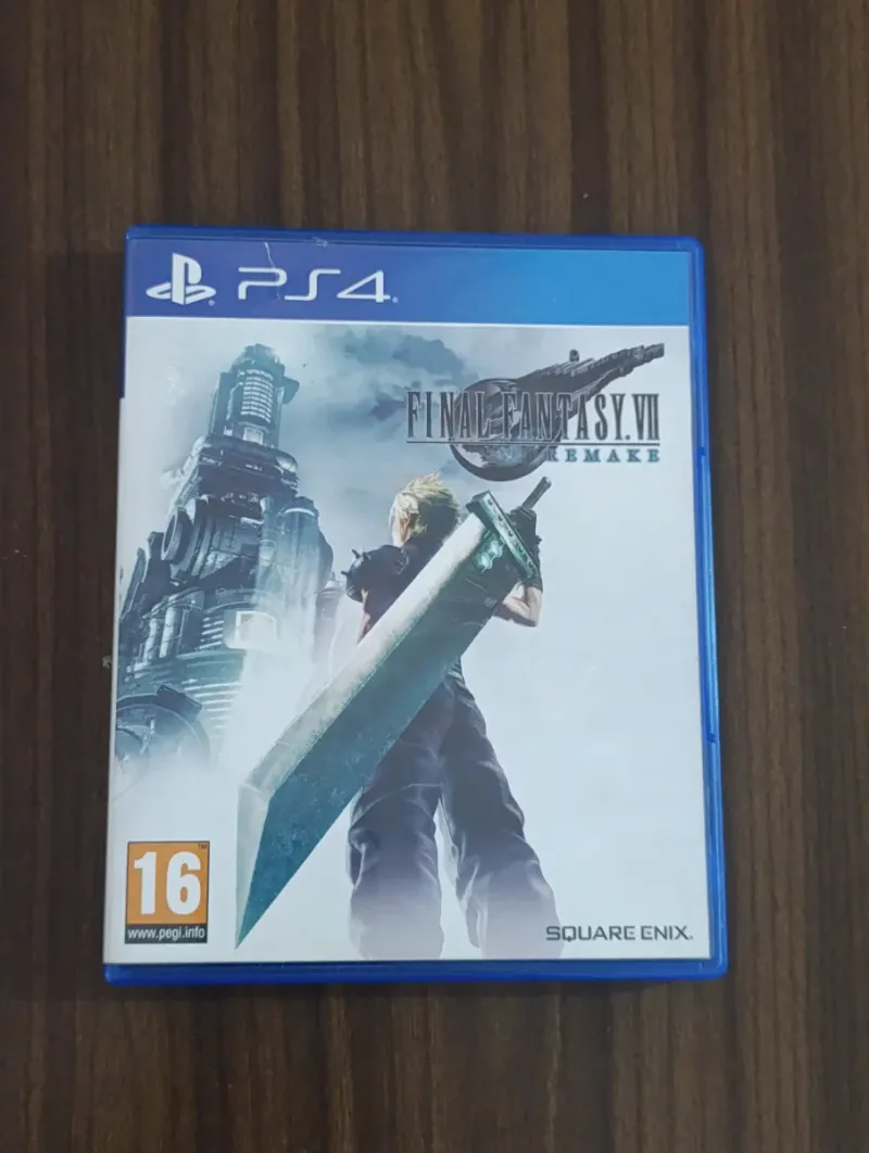 Lote Final Fantasy X PS2 y FF VII Remake PS4 afbeelding 6
