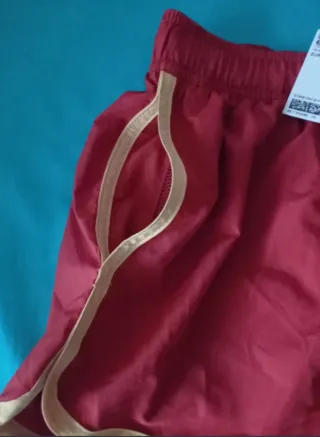 camiseta S y shorts S