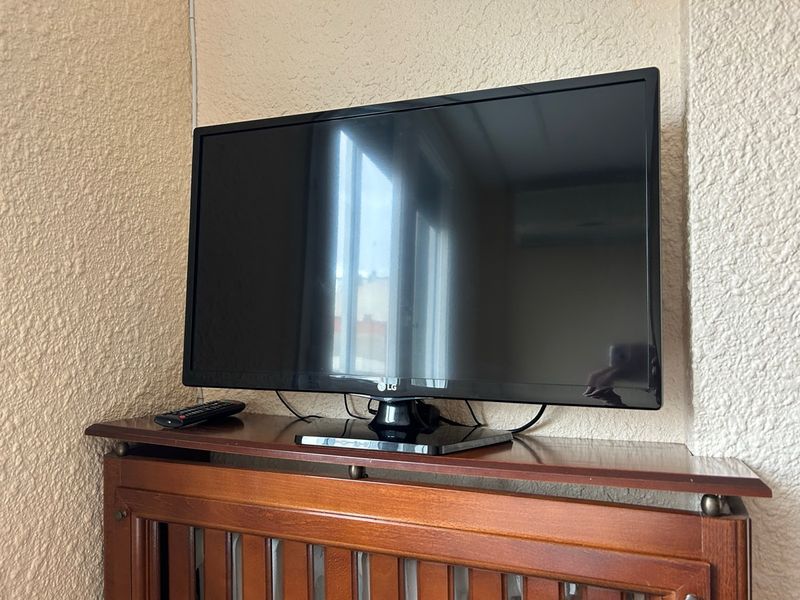 TV LG 27 LCD Negra