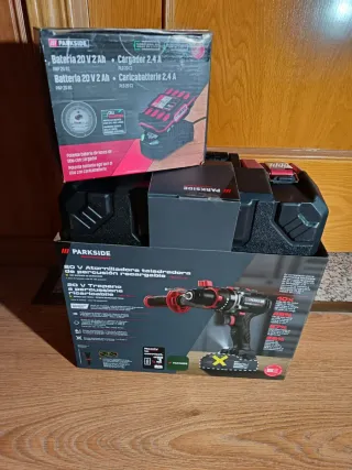 Taladro Percutor Parkside 20V Nueva COMPLETO