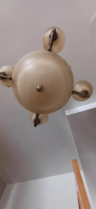 Lámpara de techo de alabastro y metal