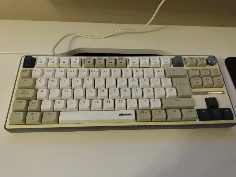 Teclado Mecánico Custom  Beige/Blanco
