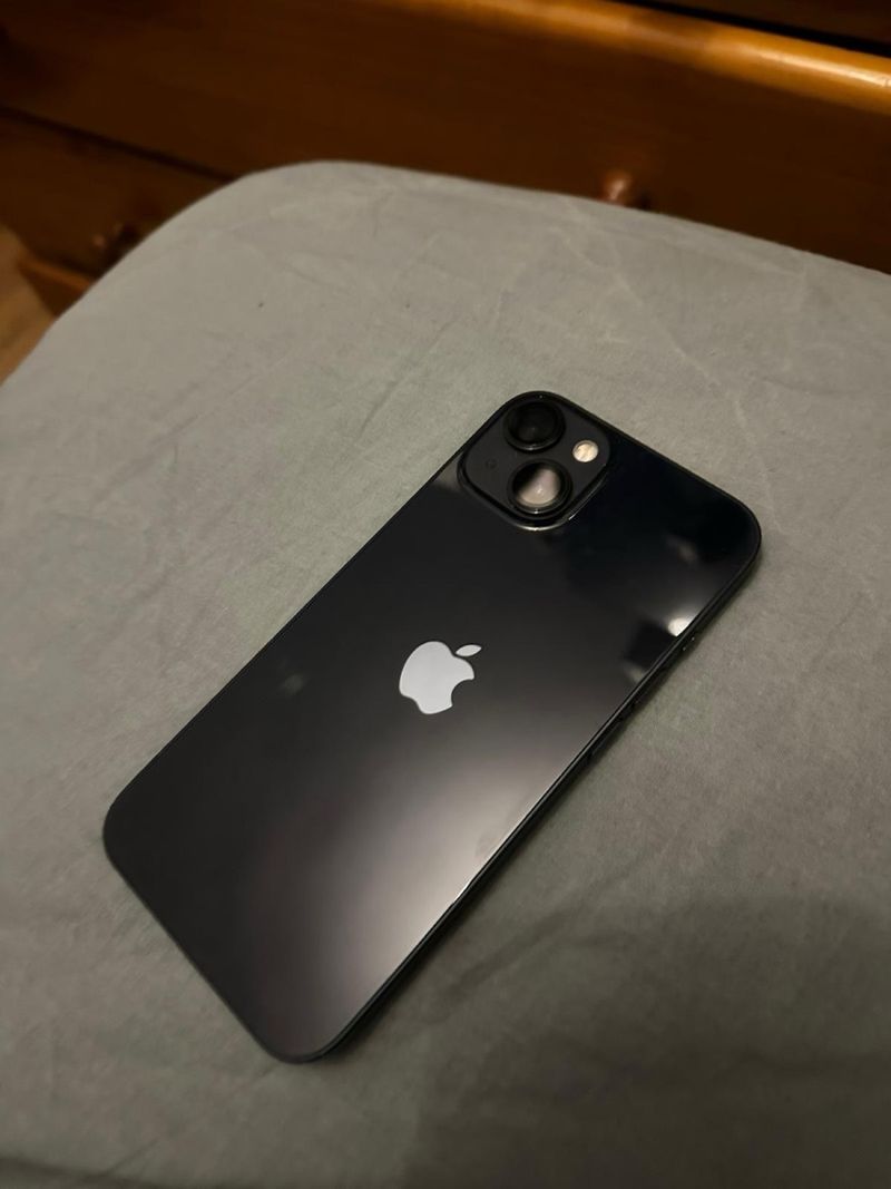 iPhone 13 128GB Negro/Azul Marino