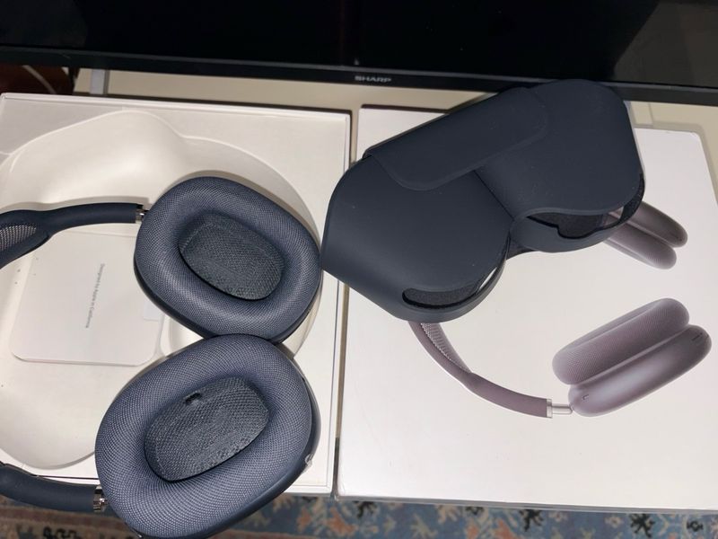 Apple AirPods Max negro azulado afbeelding 3