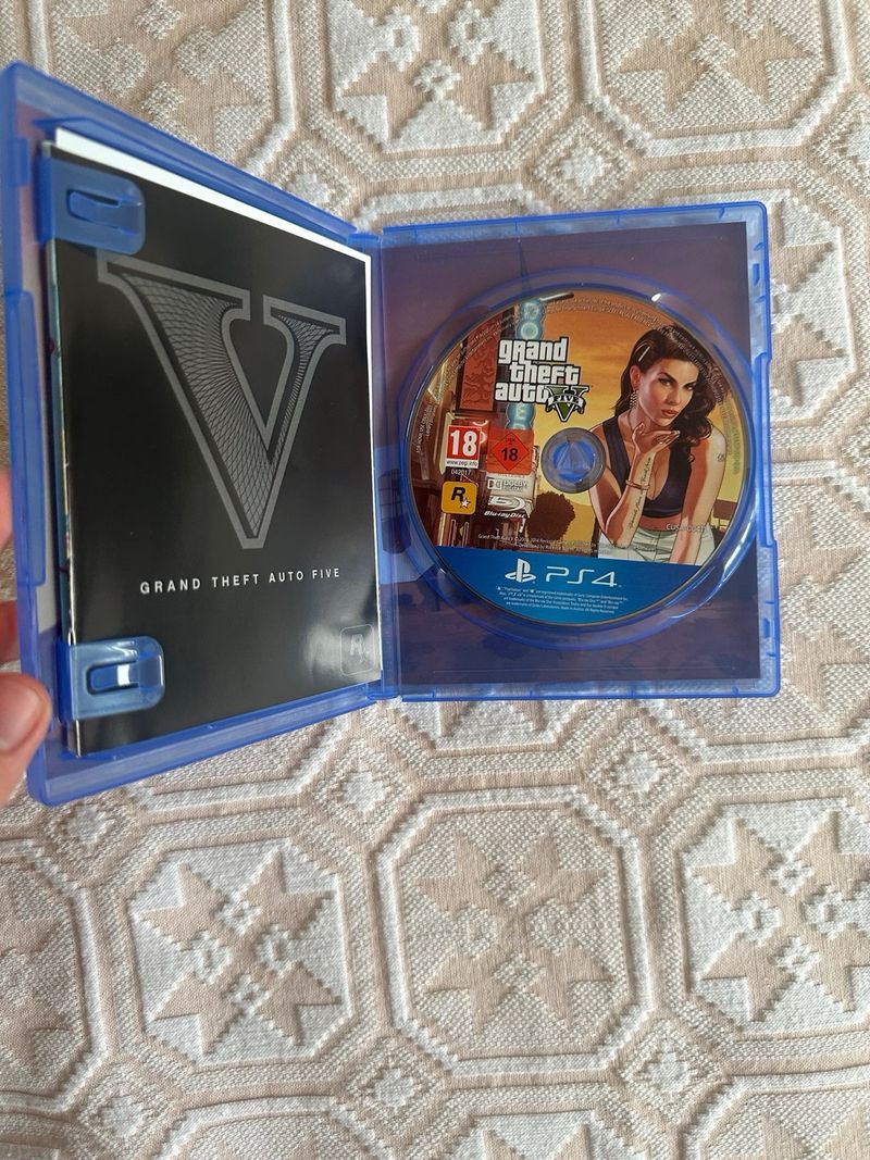 Juego PS4 Grand Theft Auto V: Edición Premium afbeelding 2