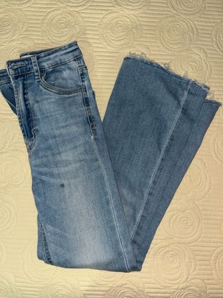 Pantalón campana vaquero