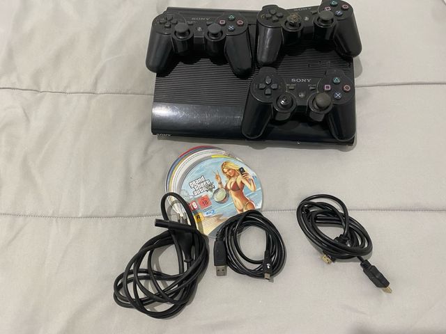 Consola PlayStation 3 + 3 Mandos