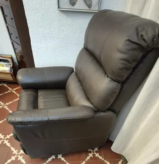 Sillón relax eléctrico piel marrón oscuro
