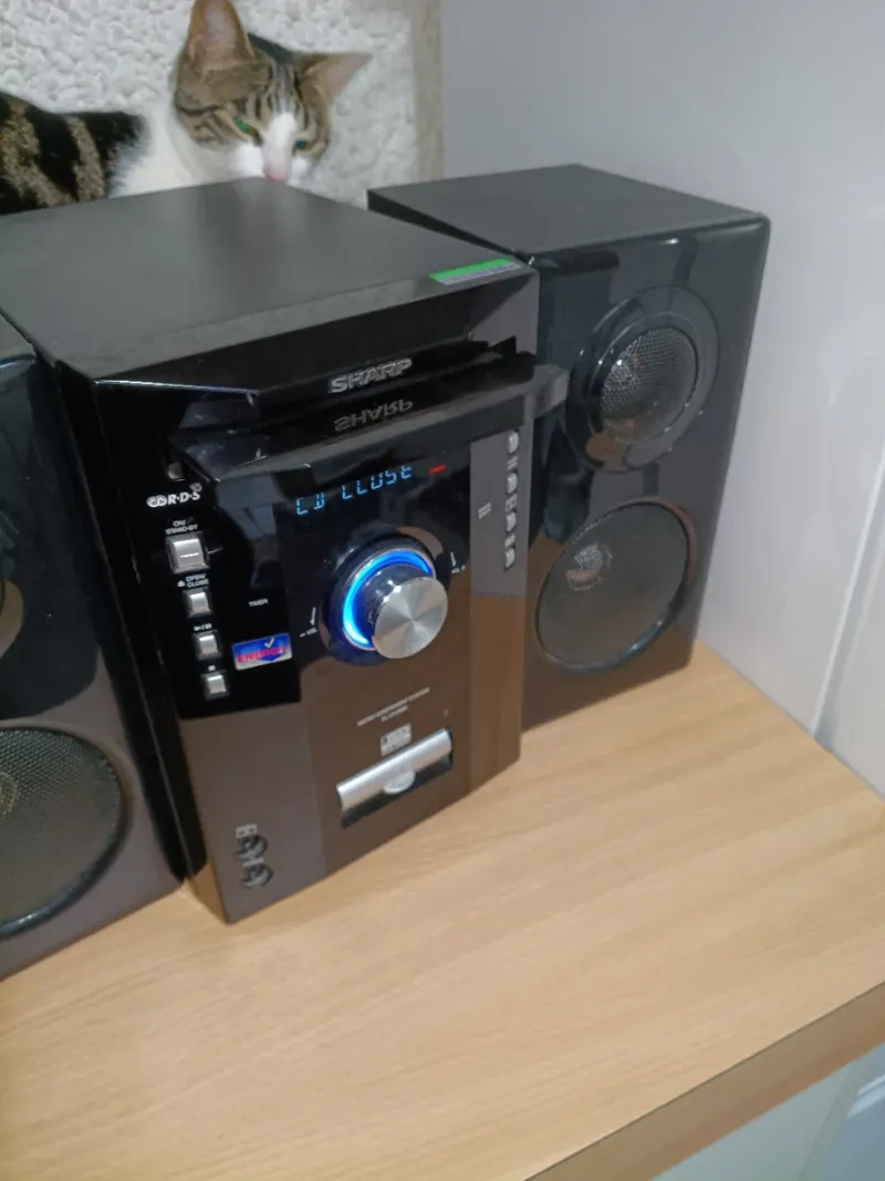 Stereo Sharp Nero afbeelding 5