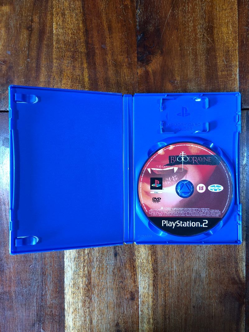 Bloodrayne para PS2 afbeelding 2