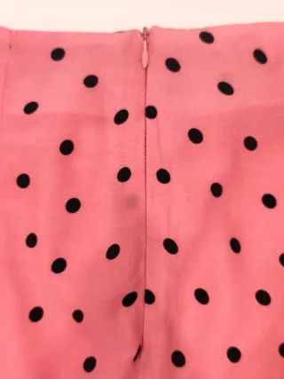 Falda rosa lunares Stradivarius T.36