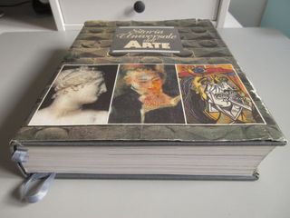 Storia Universale dell' Arte. Vittorio Sgarbi.