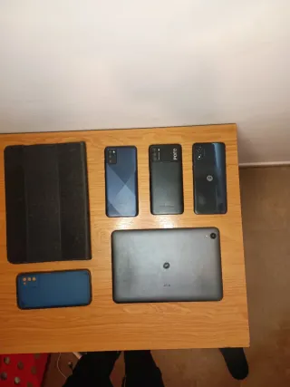 Lote 3 Móviles Samsung, Poco, Motorola tablet