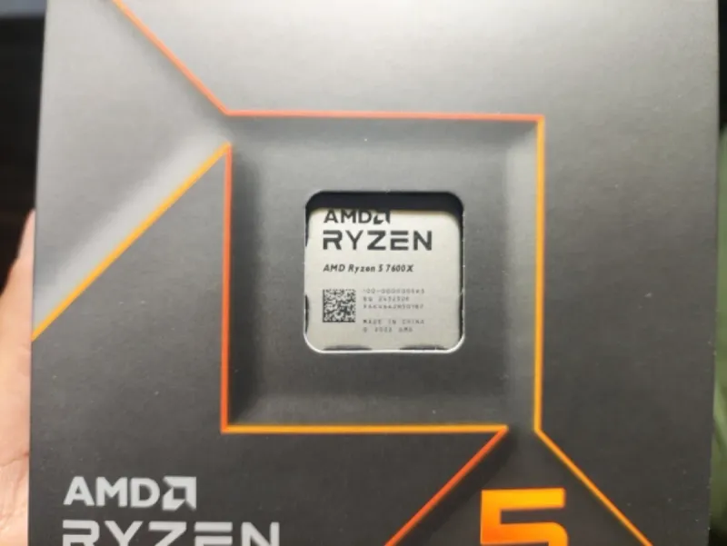 AMD Ryzen 5 7600X
