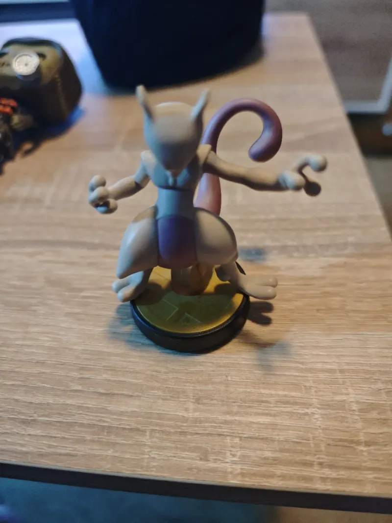 Amiibo Mewtwo Nintendo