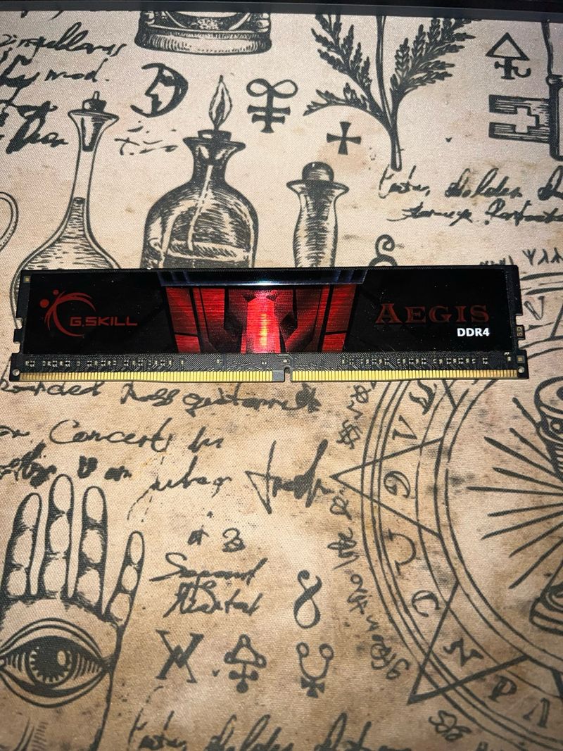 Memoria RAM G.Skill Aegis DDR4 8GB 2666MHz