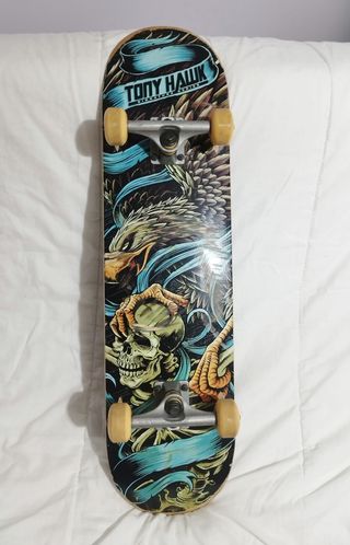 Skate Tony Hawk – monopatín completo muy poco uso