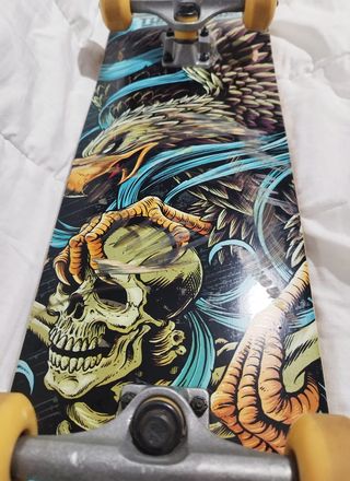 Skate Tony Hawk – monopatín completo muy poco uso