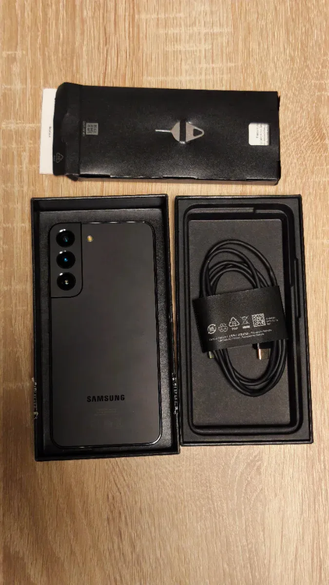 Samsung Galaxy S22 5G Negro 256GB + 4GB (nuevo)