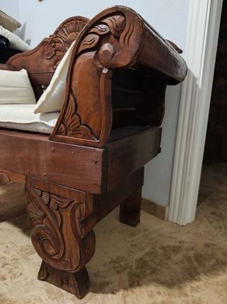 SILLON DE MADERA CON COJINES A MEDIDA