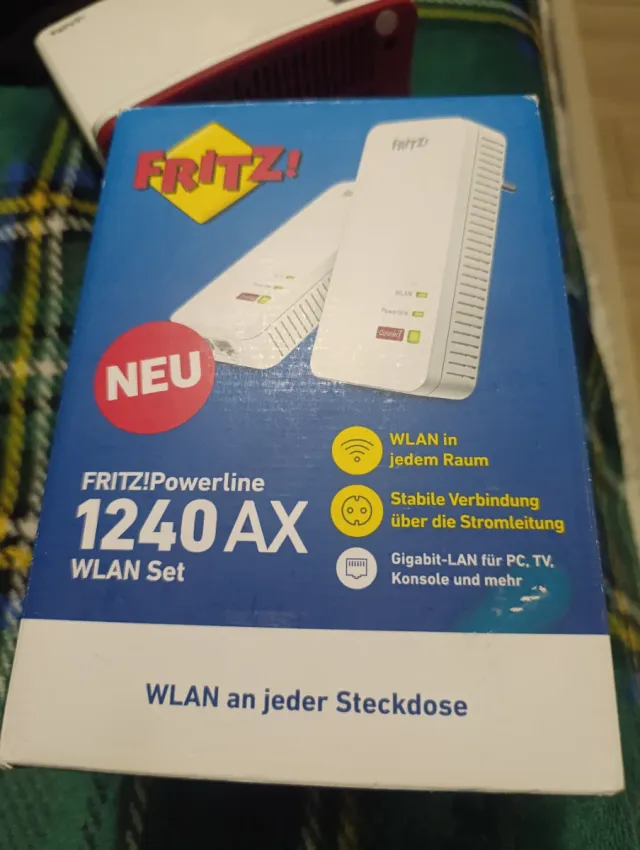 Set de adaptadores FRITZ! Powerline 1240 AX WLAN