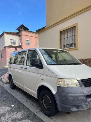 Volkswagen Transporter T5 2004