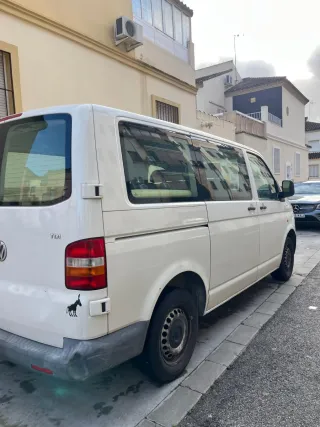 Volkswagen Transporter T5 2004