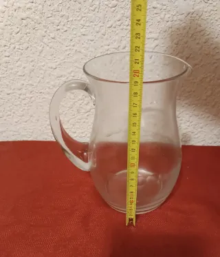 Jarra de cristal transparente
